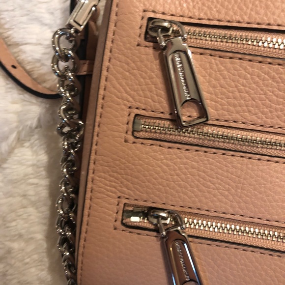 Pink Crossbody - Picture 4 of 9